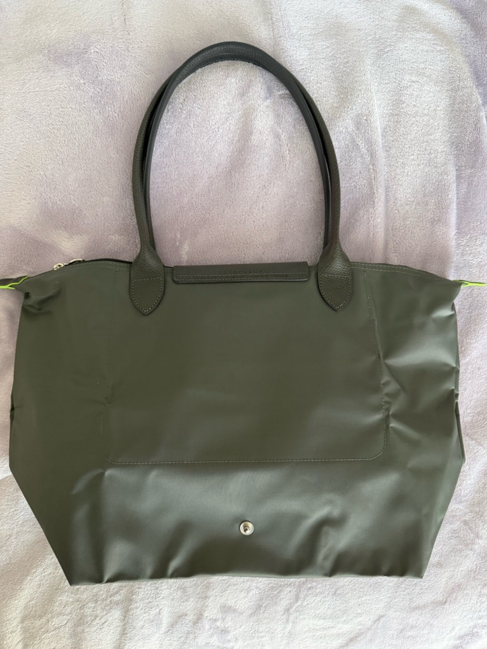 EUC Longchamp le pliage “green” large shoulder tote in graphite - Picture 4 of 9